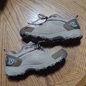 New Balance 643 Walking/ Athletic Shoes 7